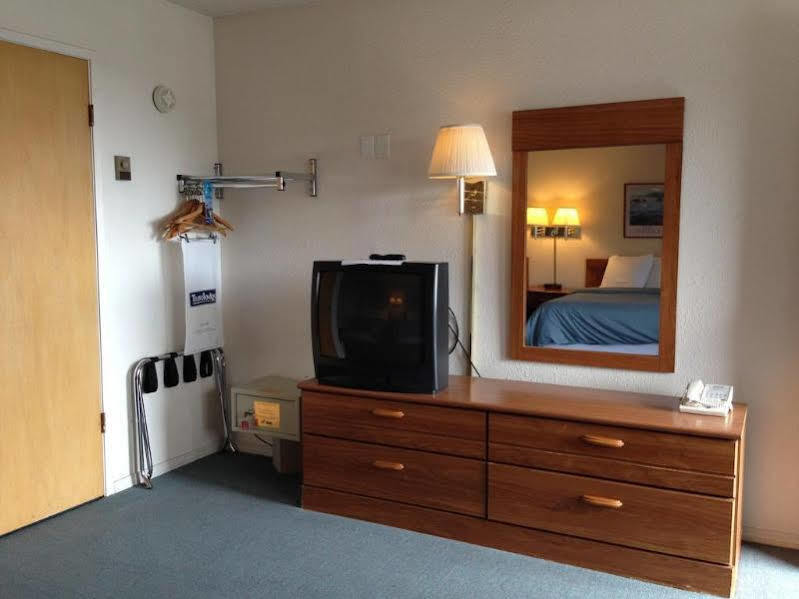 Redwood Inn Crescent City Dış mekan fotoğraf